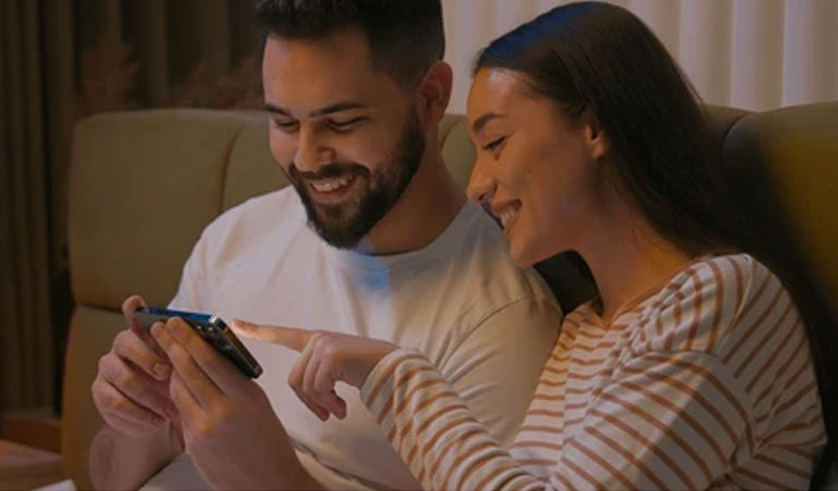 couple_game-Little-us